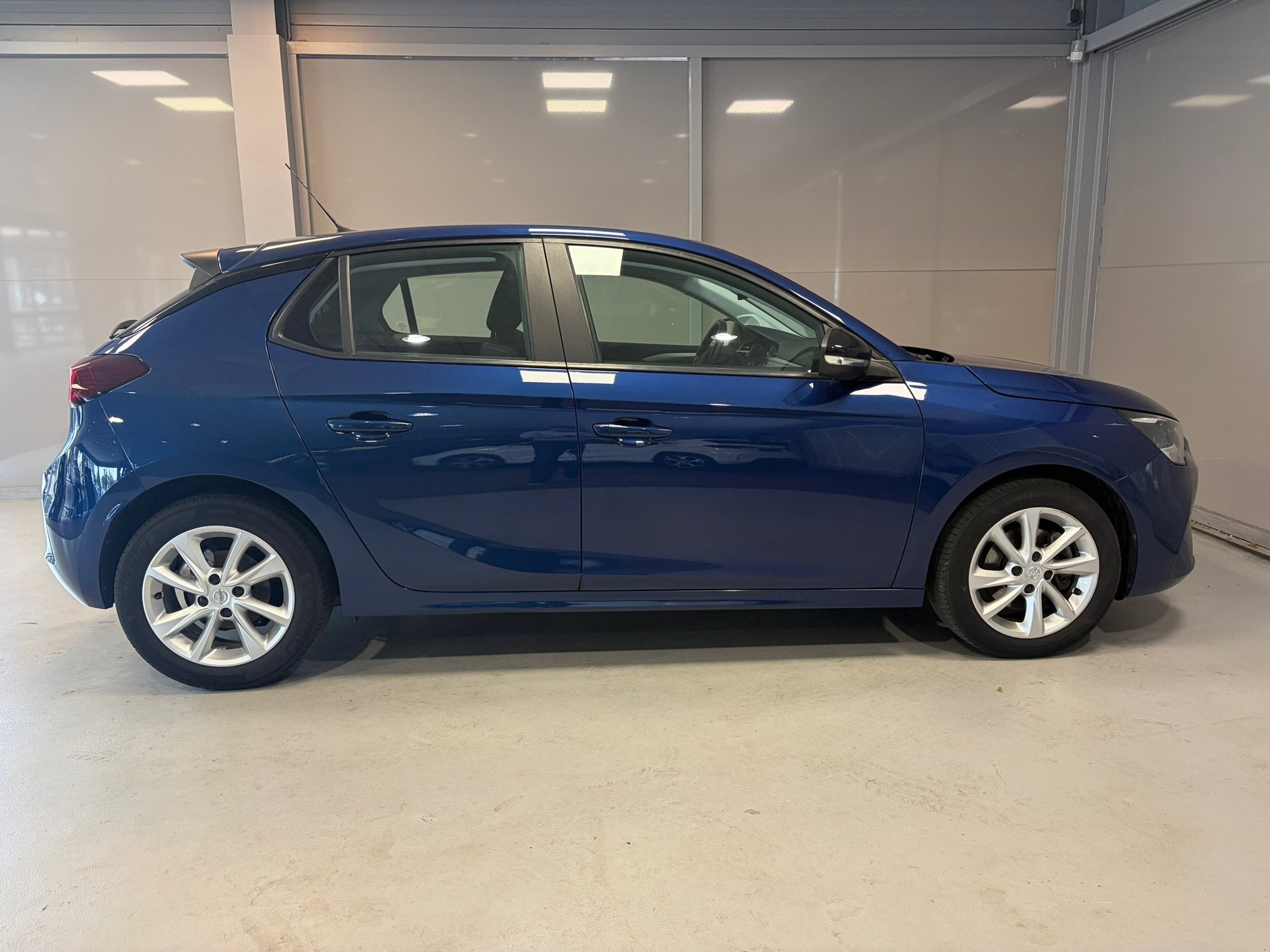 Opel Corsa Edition 1.2Turbo 100pk | Carplay | Parkpilot | Ai, Auto's, Voorwielaandrijving, Gebruikt, Blauw, 49 €/maand