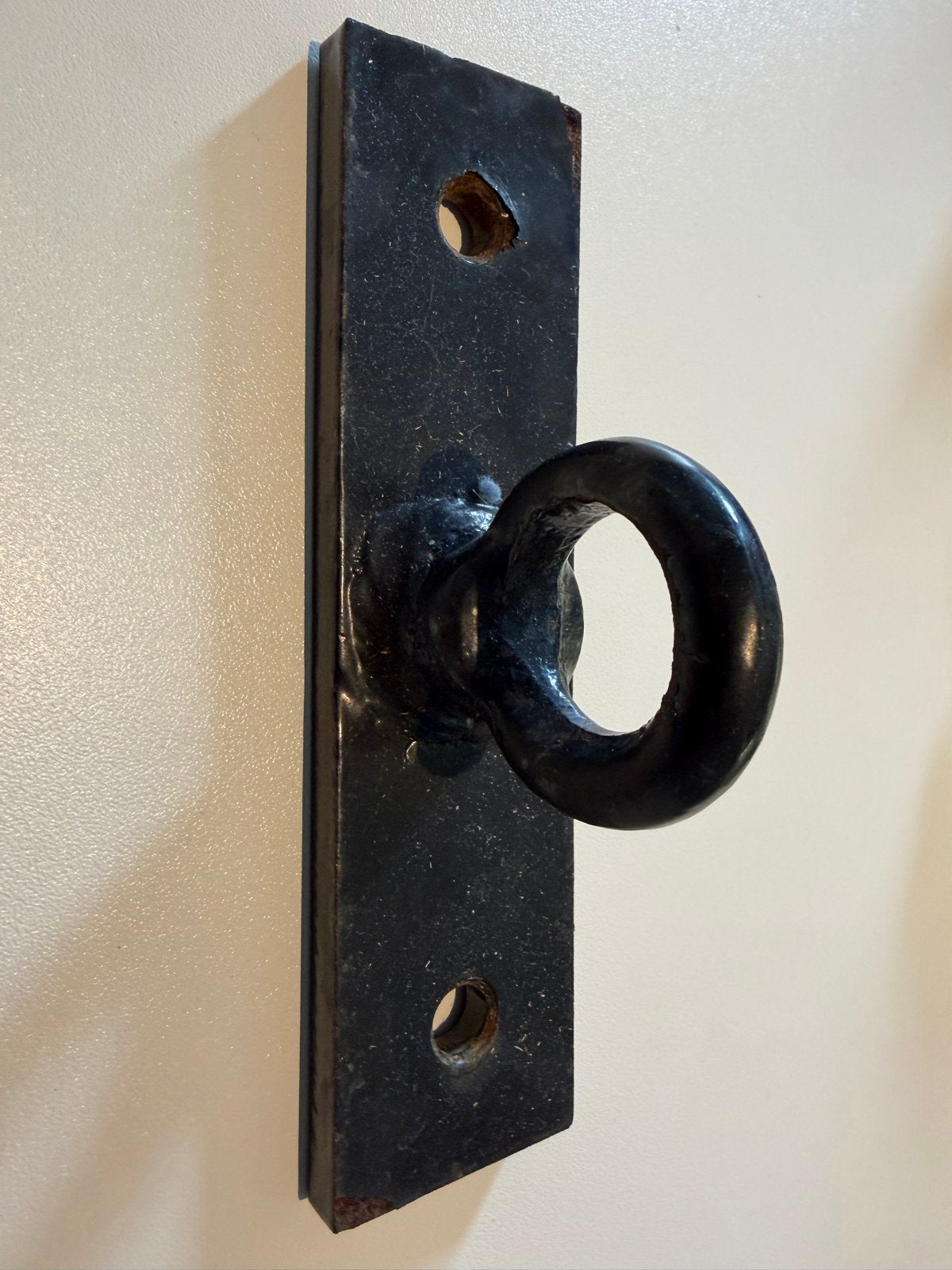 Zware metalen ring met plaat - Gebruikt, Doe-het-zelf en Verbouw, IJzerwaren en Bevestigingsmiddelen, Ophalen of Verzenden, Gebruikt