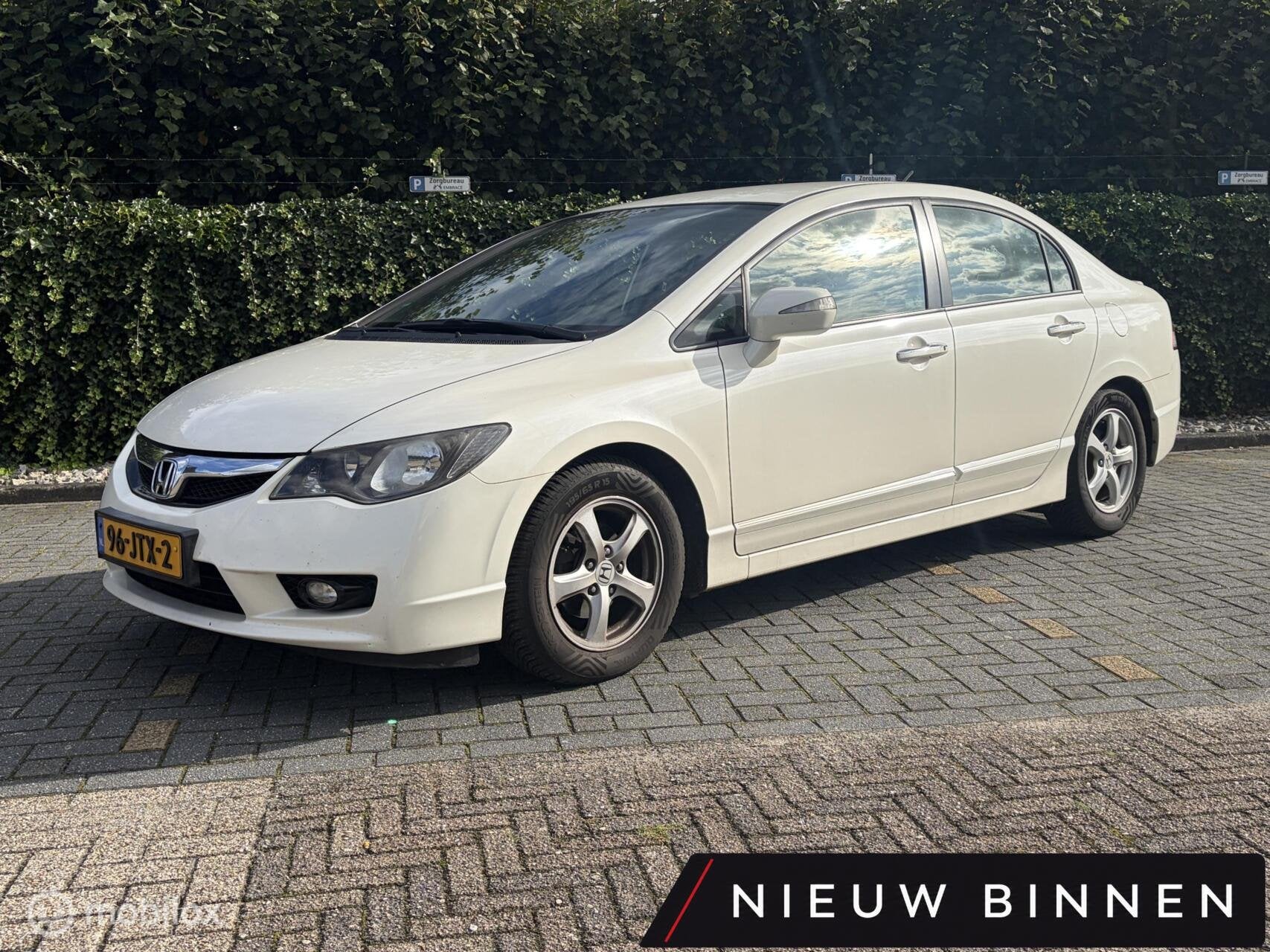 Honda Civic 1.3 Hybrid EXPORT ONLY, Auto's, Stof, Gebruikt, Zwart, 4 cilinders