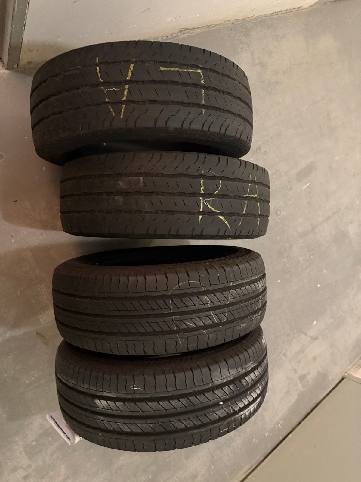 Set van 4 gebruikte zomerbanden, 235/60 R17, Auto-onderdelen, Ophalen, 17 inch, 235 mm, Band(en)