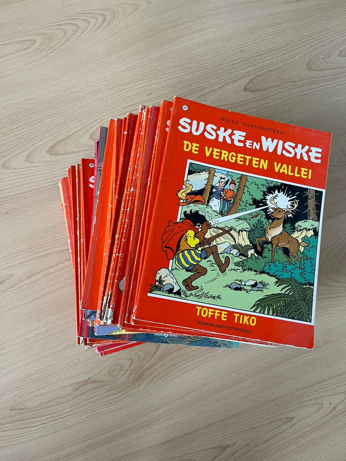 Veel diverse suske en wiske strips, Meerdere stripboeken, Ophalen, Gelezen