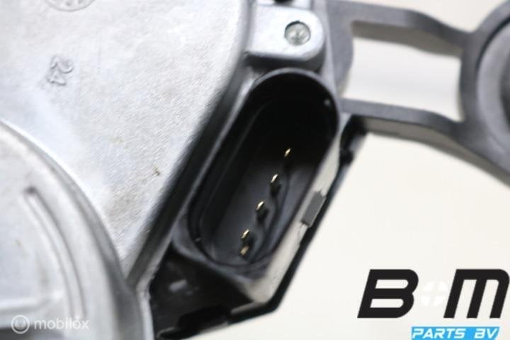 Ruitenwissermotor achterzijde VW Golf 7 5G0955711A, Gebruikt