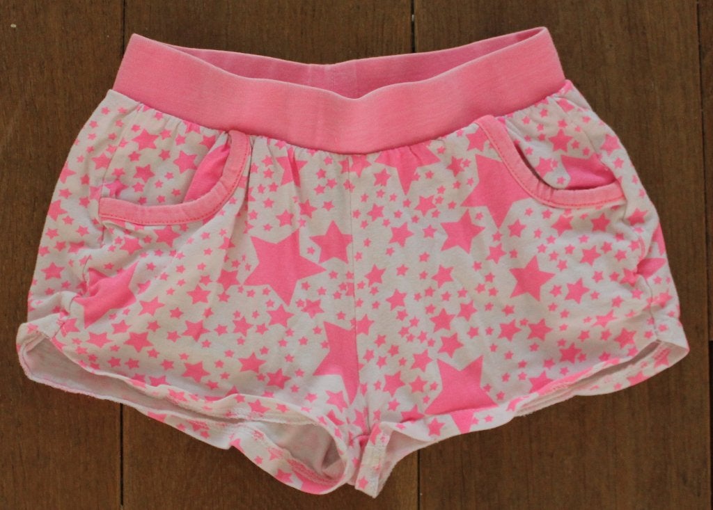 Jersey short van Zara 104, Broek, Gebruikt, Meisje, Ophalen of Verzenden