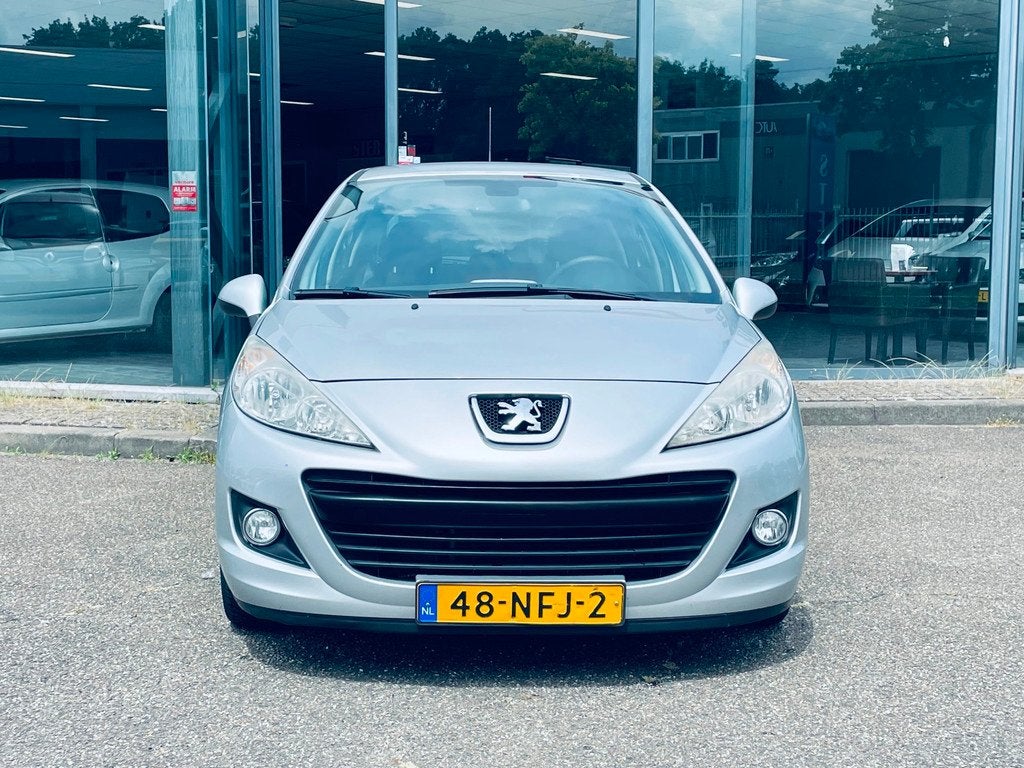 Peugeot 207 1.6 VTi XS automaat ARICO 5 deurs, Auto's, Peugeot, Euro 5, 15 km/l, Gebruikt, 4 cilinders