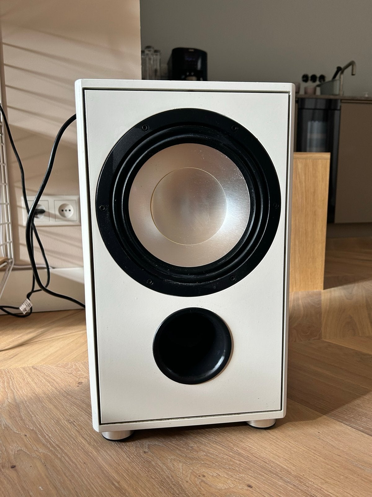 Canton AS 85 SC Powered Subwoofer - Wit, Gebruikt, Subwoofer, 60 tot 120 watt, Ophalen