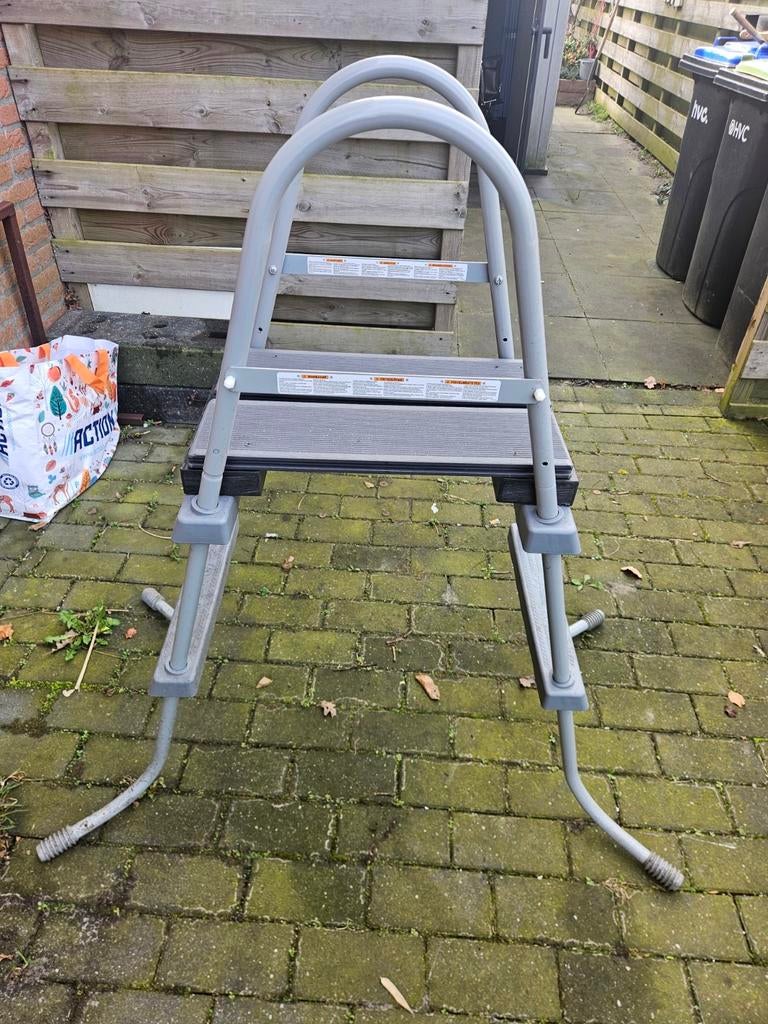Aangepaste zwembadtrap voor zwembad van 70cm diep, Ophalen of Verzenden