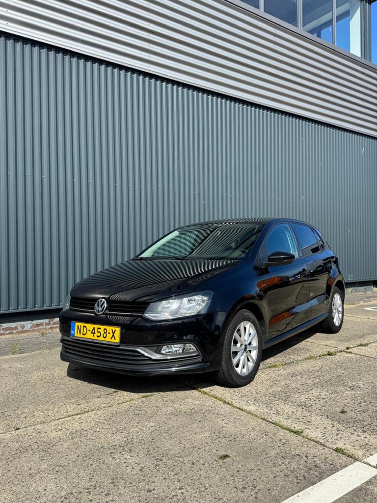 Volkswagen Polo 1.4 TDI 55KW BMT 2015 Zwart, Voorwielaandrijving, 74 pk, 1052 kg, Zwart
