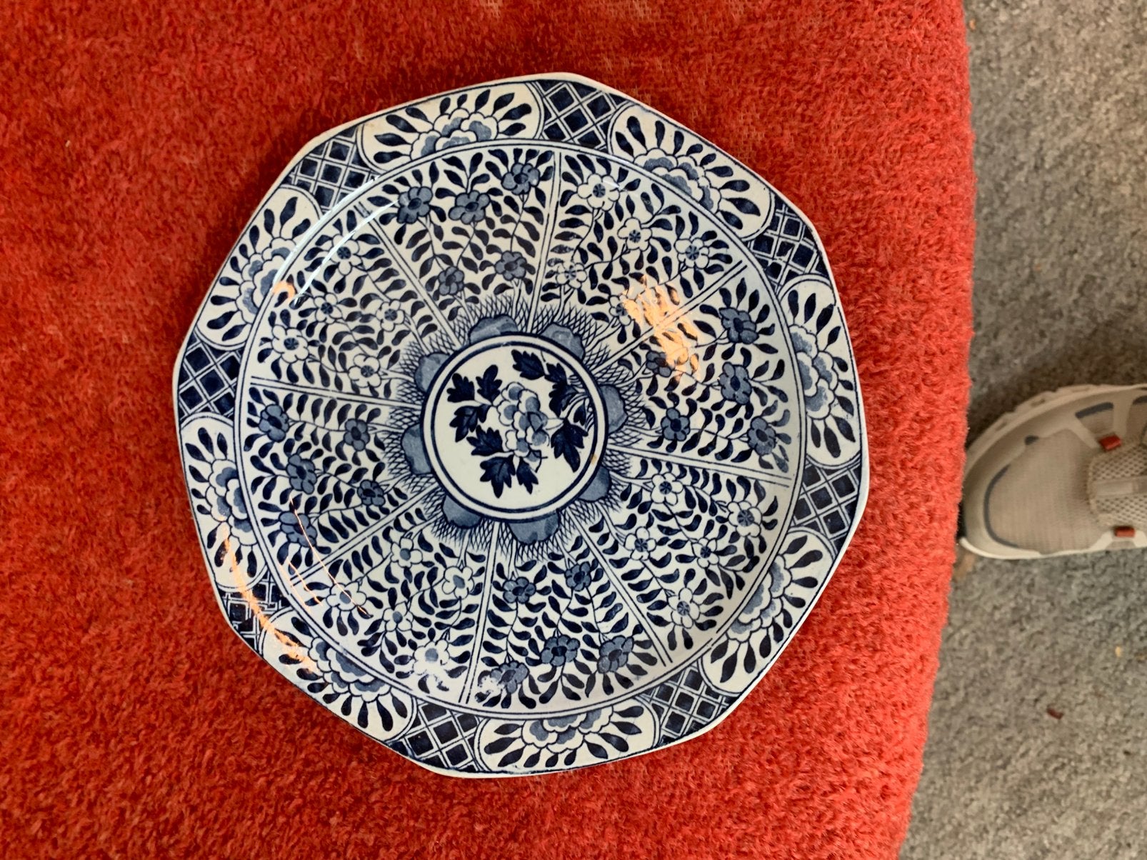 antieke achtkantige bord rond 1910 Mosa Maastricht in Kangxi, Ophalen of Verzenden, Zo goed als nieuw, Zilver, Overige materialen