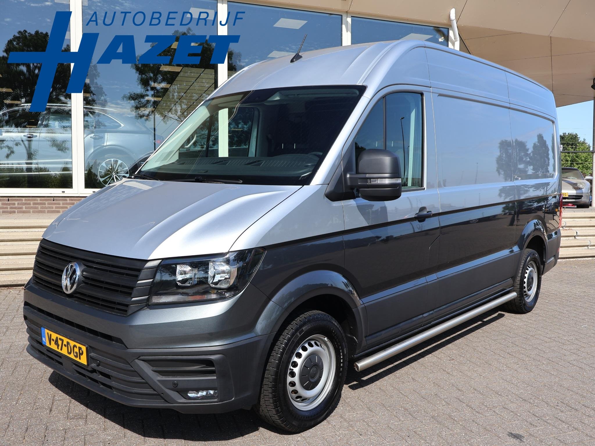 Volkswagen Crafter 35 2.0 TDI 140 PK L3H3 TWO-TONE + 3000 KG, Auto's, Bestelauto's, Voorwielaandrijving, Stof, Gebruikt, 4 cilinders