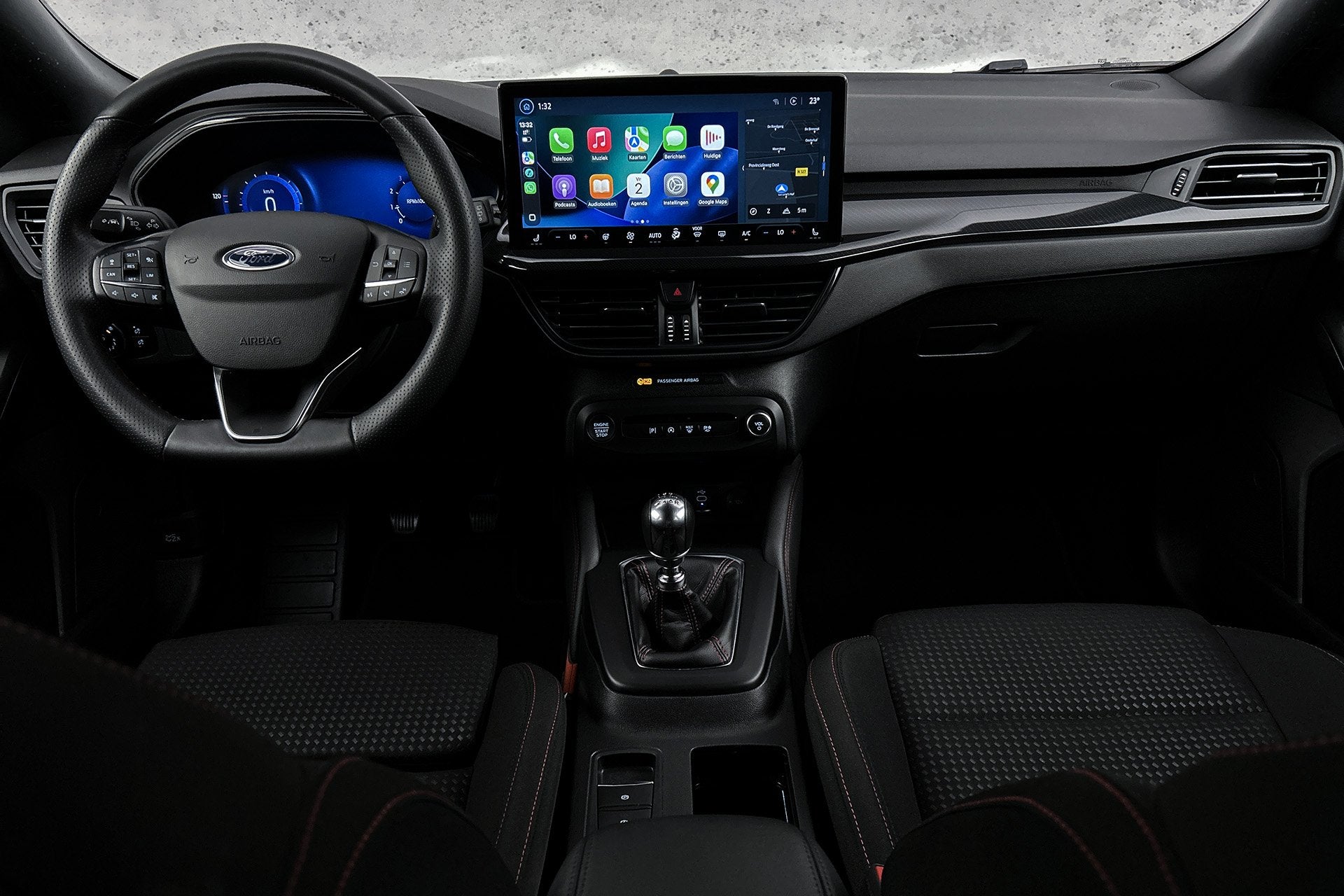 Ford FOCUS Wagon 1.0 EcoBoost Hybrid ST Line X | Stoelverwar, Auto's, Stof, Gebruikt, Euro 6, Origineel Nederlands