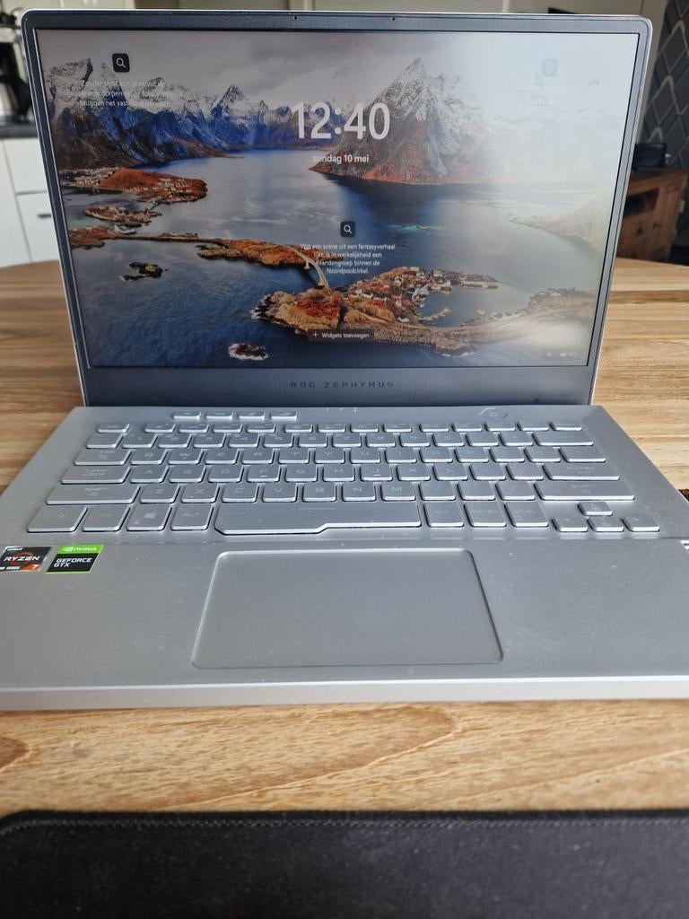 ASUS ROG Zephyrus G14 Gaming Laptop - AMD Ryzen 7, GTX, AMD Ryzen 7 4000 Series, Met videokaart, 2 tot 3 Ghz, Qwerty