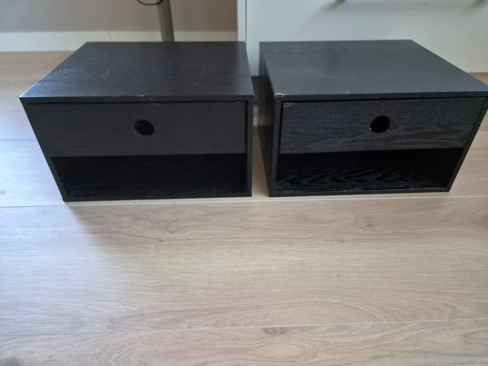 Nachtkasten Woood, Huis en Inrichting, Slaapkamer | Nachtkastjes, Ophalen, Minder dan 45 cm, 55 tot 70 cm