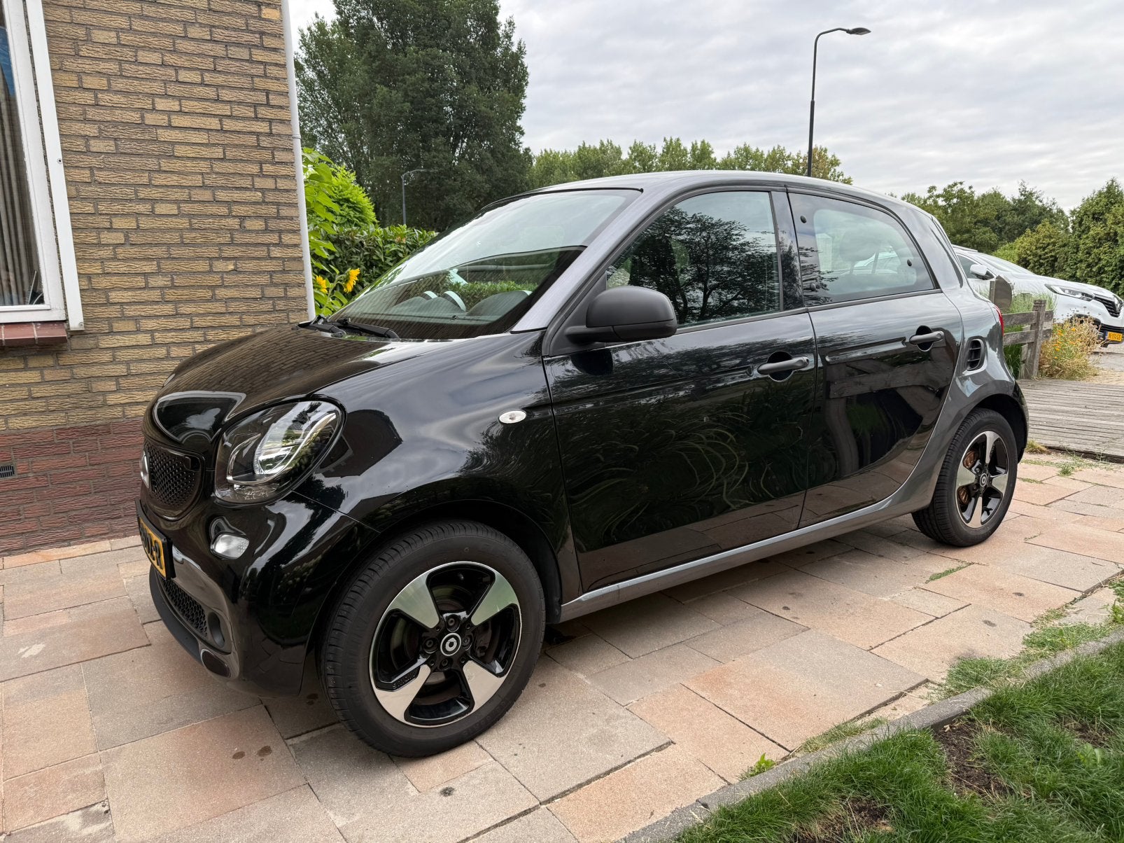 Smart ForFour 1.0 Business Solution|34.743 km|Climate|Cruise, Auto's, 4 stoelen, Zwart, Origineel Nederlands, 24 km/l
