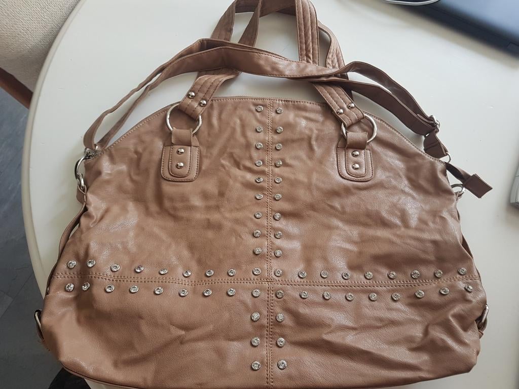 Stijlvolle schoudertas met studs, Ophalen of Verzenden, Beige, Shopper