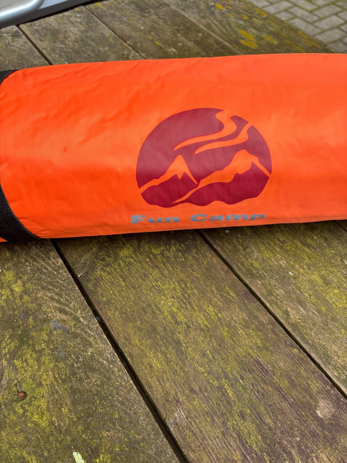 Nieuw zelfopblaasbaar slaapmatje - Fun Camp, Ophalen of Verzenden, Nieuw, 1-persoons