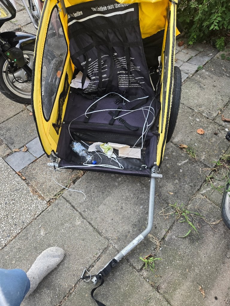 Fietskar met  fiets, Fietsen en Brommers, Fietsaccessoires | Aanhangers en Karren, Ophalen, Gebruikt, Opvouwbaar, Onbekend