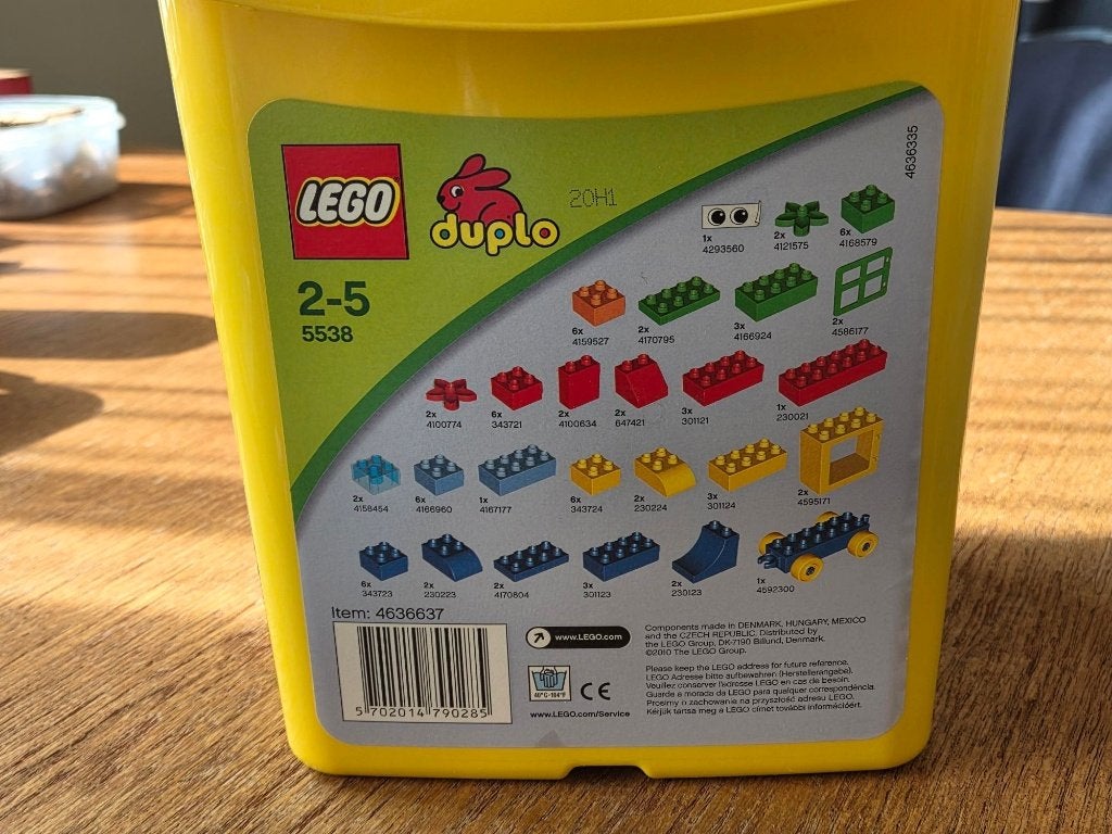 Foto 2 van Duplo Lego box plus grondplaat
