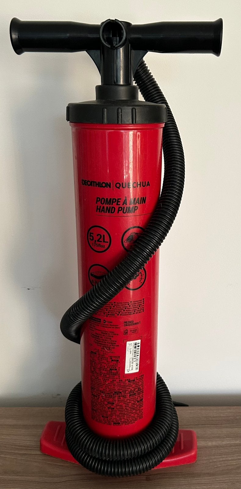 Decathlon Quechua handpomp van 5.2 liter, Ophalen of Verzenden, Zo goed als nieuw, Handmatig