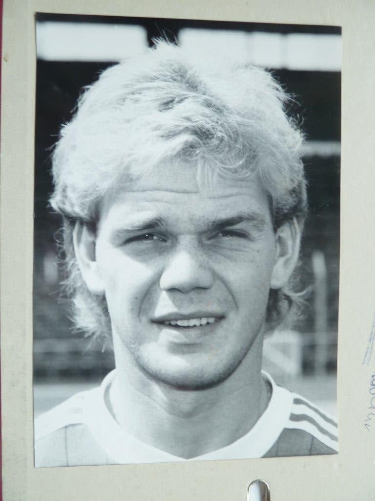 Foto    John.Willems.   Eindhoven     14 x 20 cm, Ophalen of Verzenden, Zo goed als nieuw, Overige binnenlandse clubs, Overige typen