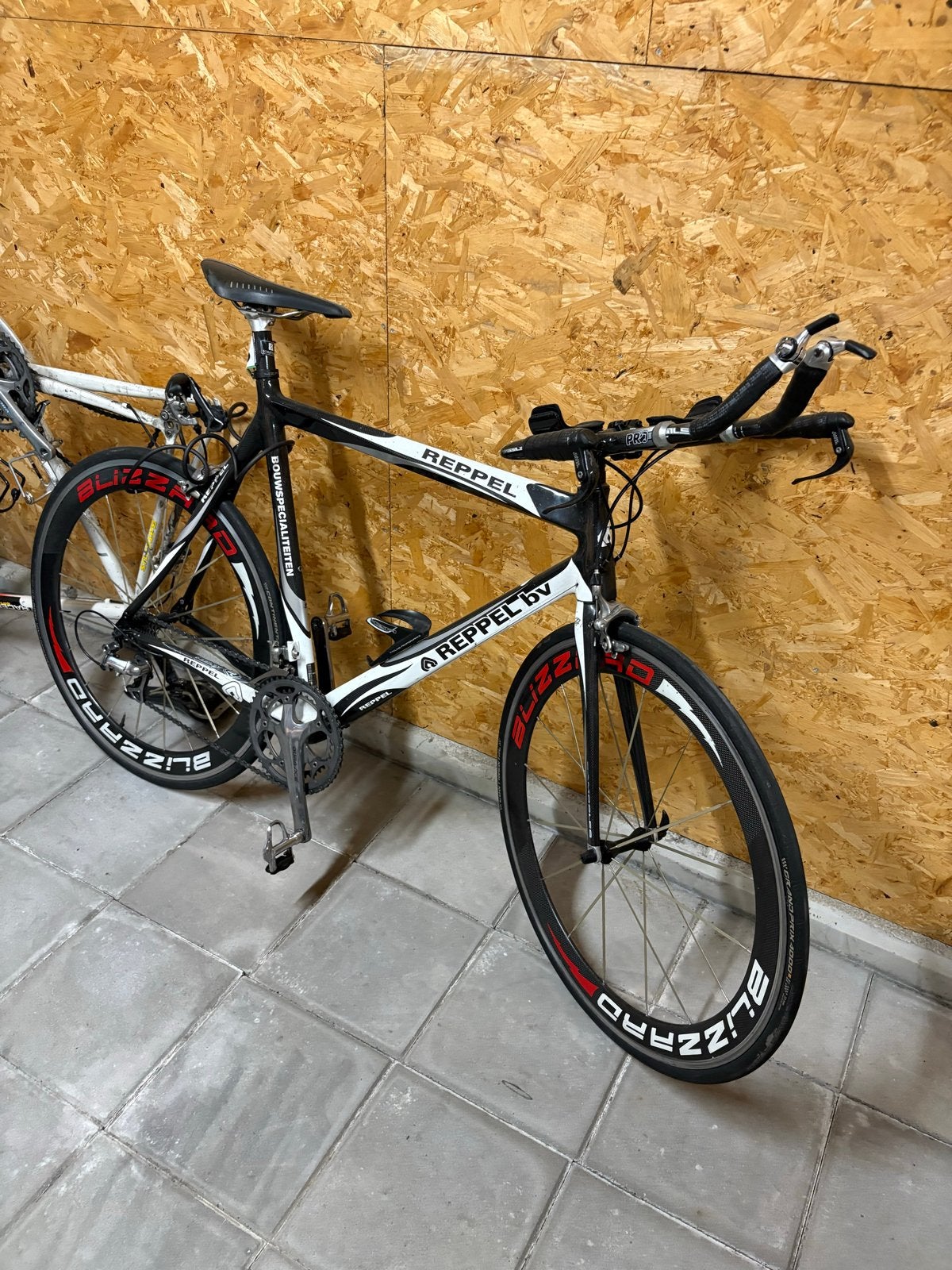 Ridley Triathlon/tijdritfiets inclusief discwheel/racevelgen, Overige merken, 28 inch, Gebruikt, Velgrem