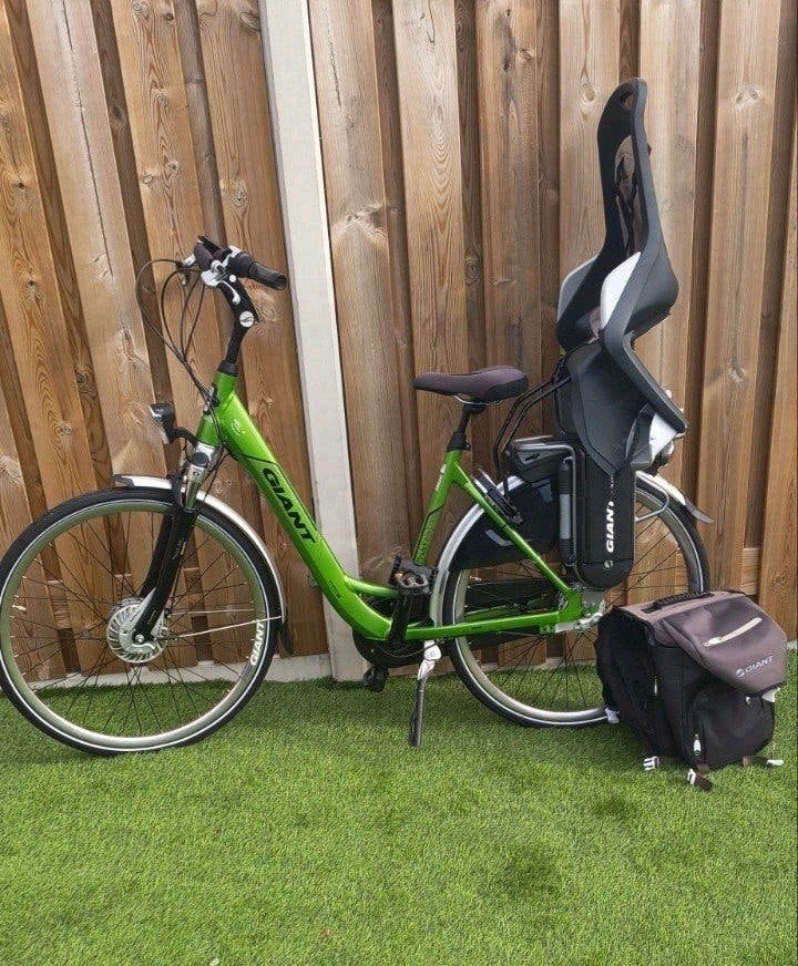 Giant Twist Go E-bike 210KM + accessoires + 2 accu's + meer!, Zo goed als nieuw, 47 tot 51 cm, 50 km per accu of meer, Giant