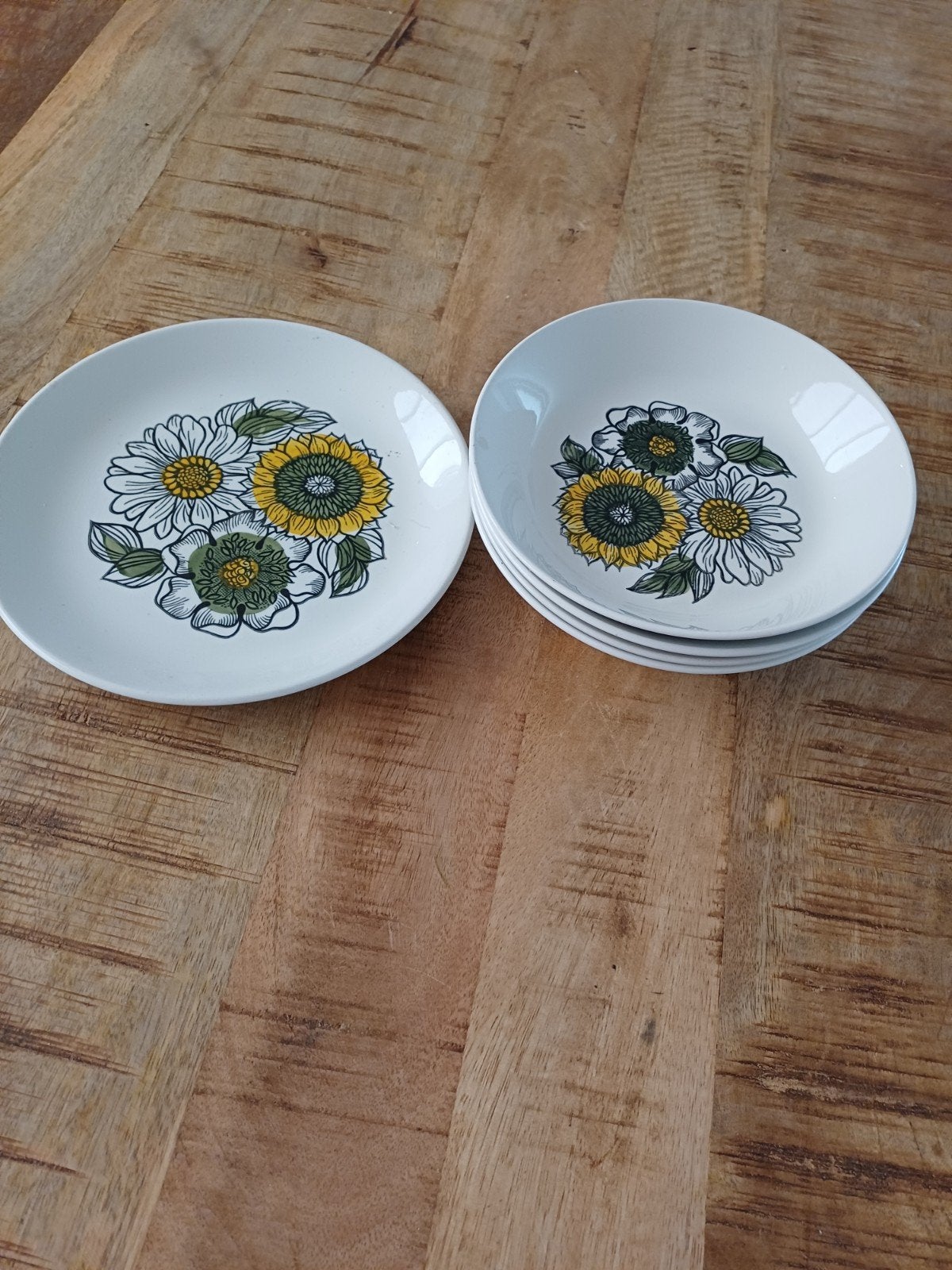 Biltons Staffordshire Engeland - 4 diepe, 1 platte borden, Antiek en Kunst, Ophalen
