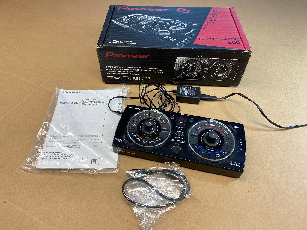 Pioneer RMX-500, Solo-artiest