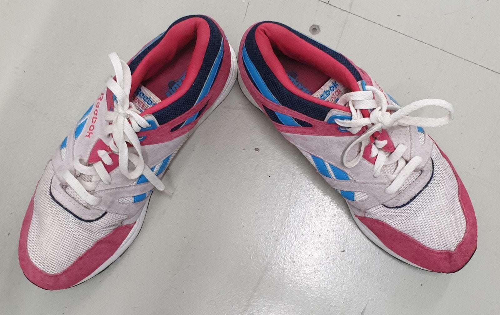 Reebok Ventilator Sneakers - Roze, Blauw, Wit - Maat 47, Overige kleuren, Ophalen of Verzenden, Sneakers of Gympen, Reebok