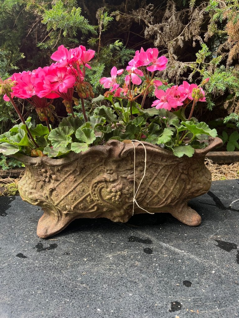 grote gietijzeren jardiniere, Ophalen, Gebruikt