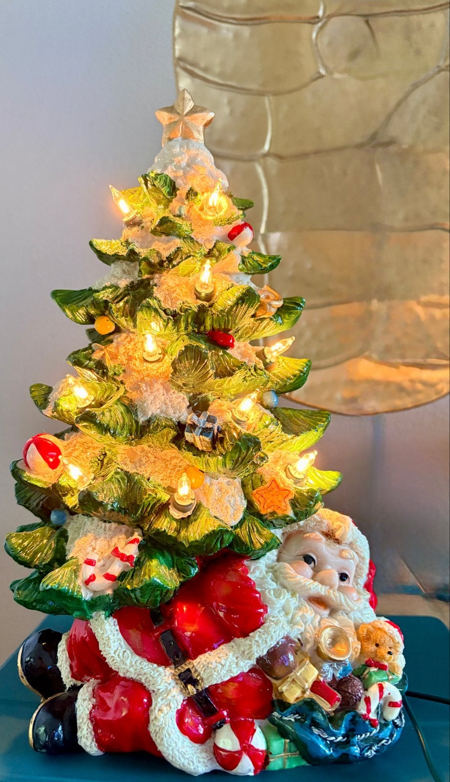 Verlichte kerstboom met kerstman. 30 cm hoog, Diversen, Ophalen of Verzenden, Gebruikt