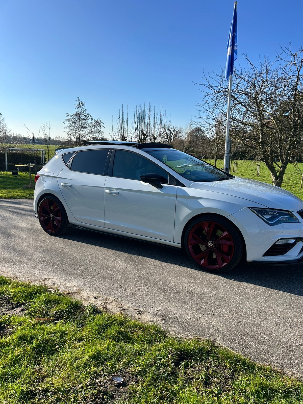 Seat Leon 2.0 TSI 206KW/280PK Dsg-6 2015 Wit, Auto's, Seat, Particulier, Leon, Benzine, D, Hatchback, Automaat, Geïmporteerd, Wit
