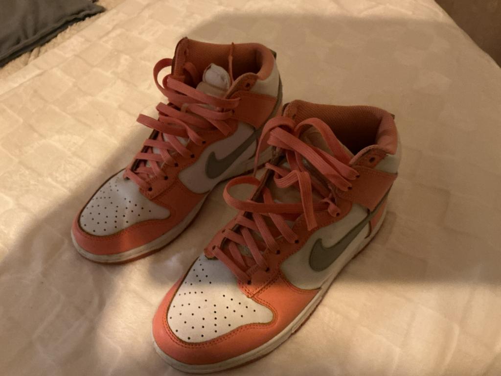 Sneakers, Kleding | Dames, Schoenen, Oranje, Ophalen of Verzenden, Sneakers of Gympen, Zo goed als nieuw