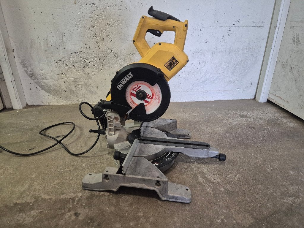 Dewalt afkortzaag DW770, Ophalen, Gebruikt, Dewalt, Afkortzaag