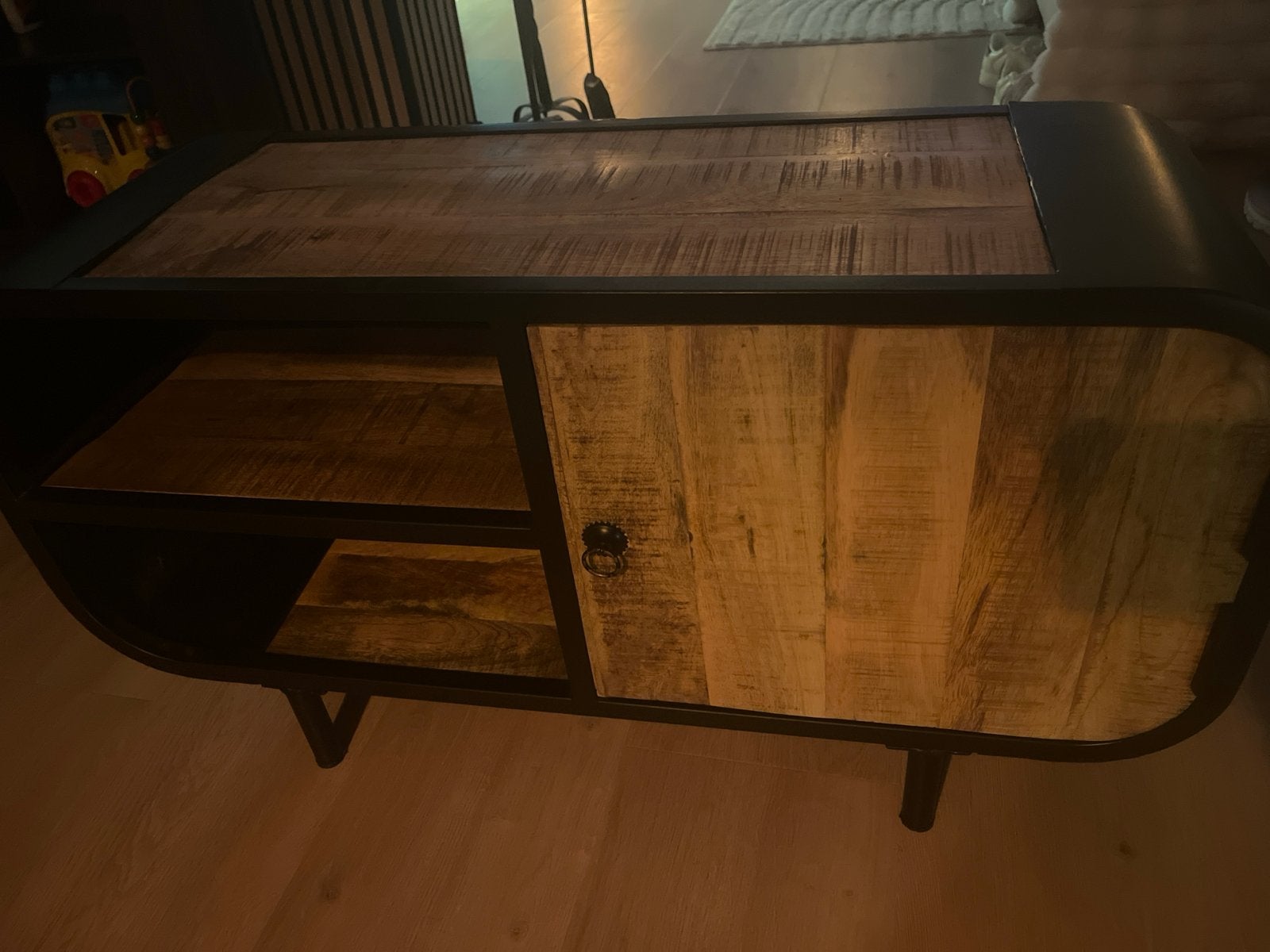 Kastje van mangohout en metaal - 90x50x30 cm, Ophalen, Gebruikt, 50 tot 100 cm, Minder dan 100 cm