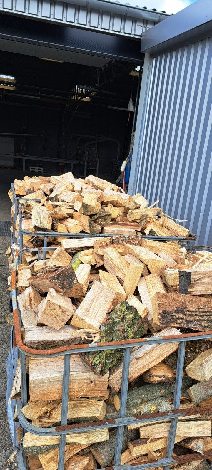 +/_ 3 kuub haardhout essen plus wilg, Minder dan 3 m³, Ophalen of Verzenden, Essenhout