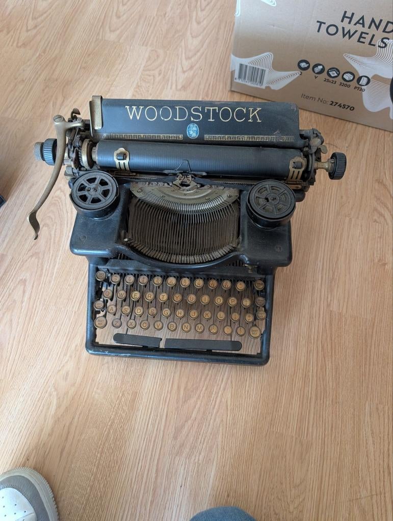 Typemachine, Ophalen
