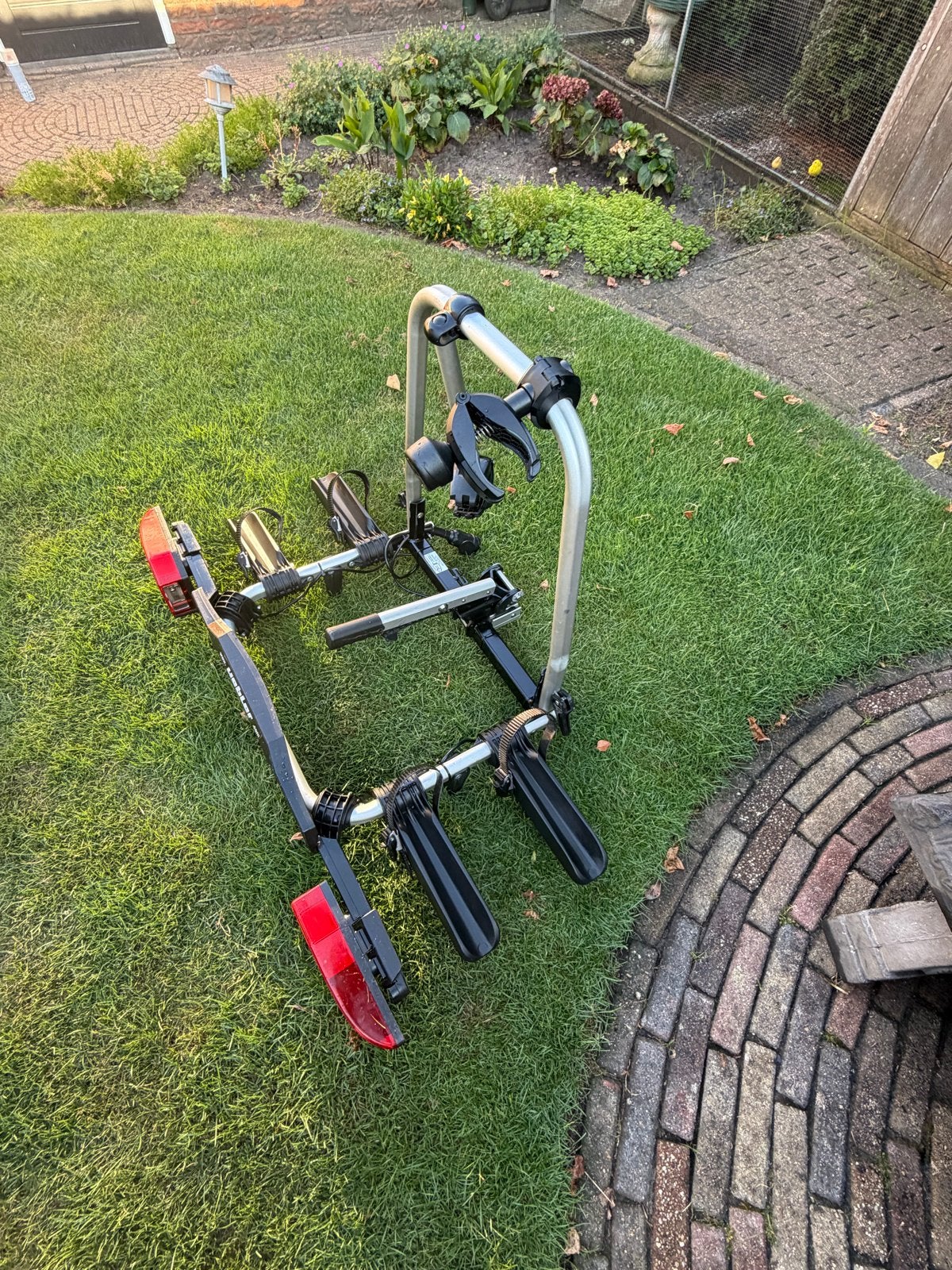 Nette EUBLER fietsdrager geheel opvouwbaar, Gebruikt, Ophalen of Verzenden, 2 fietsen, Trekhaakdrager