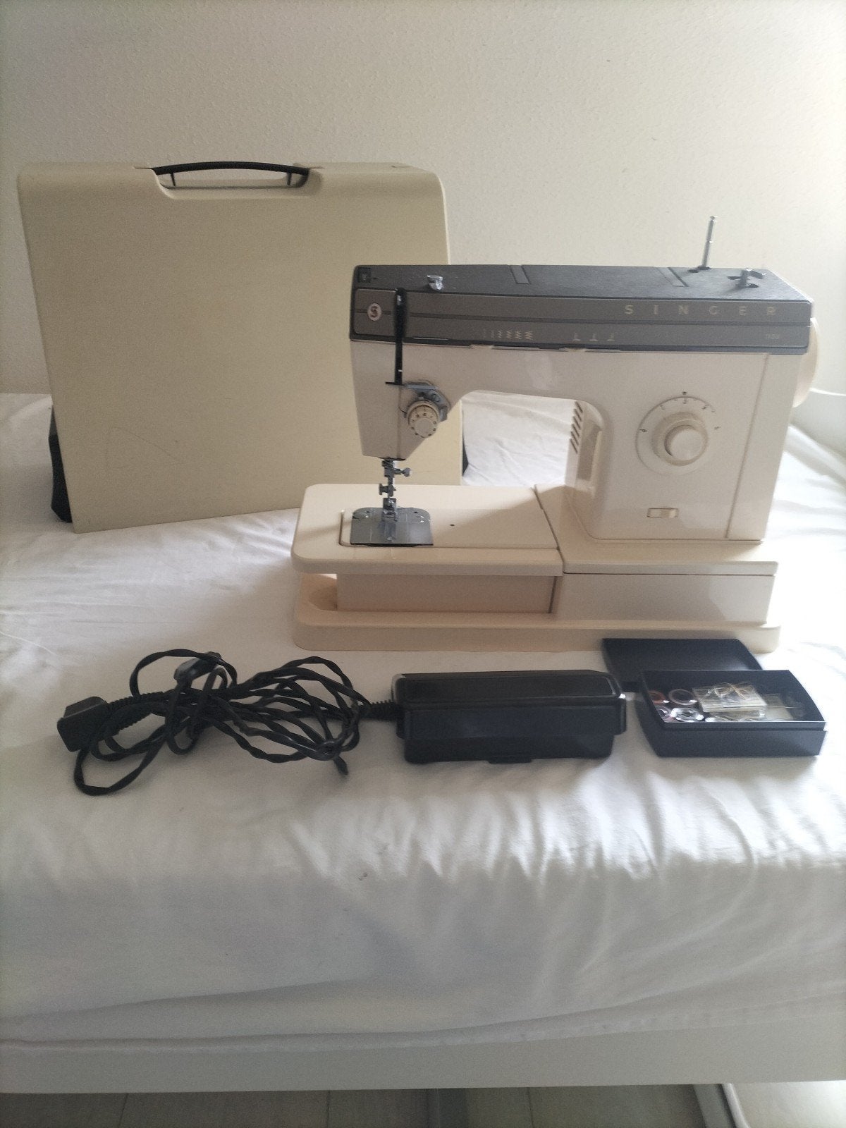 Singer 7102 Naaimachine met accessoires, Ophalen, Gebruikt, Naaimachine, Singer