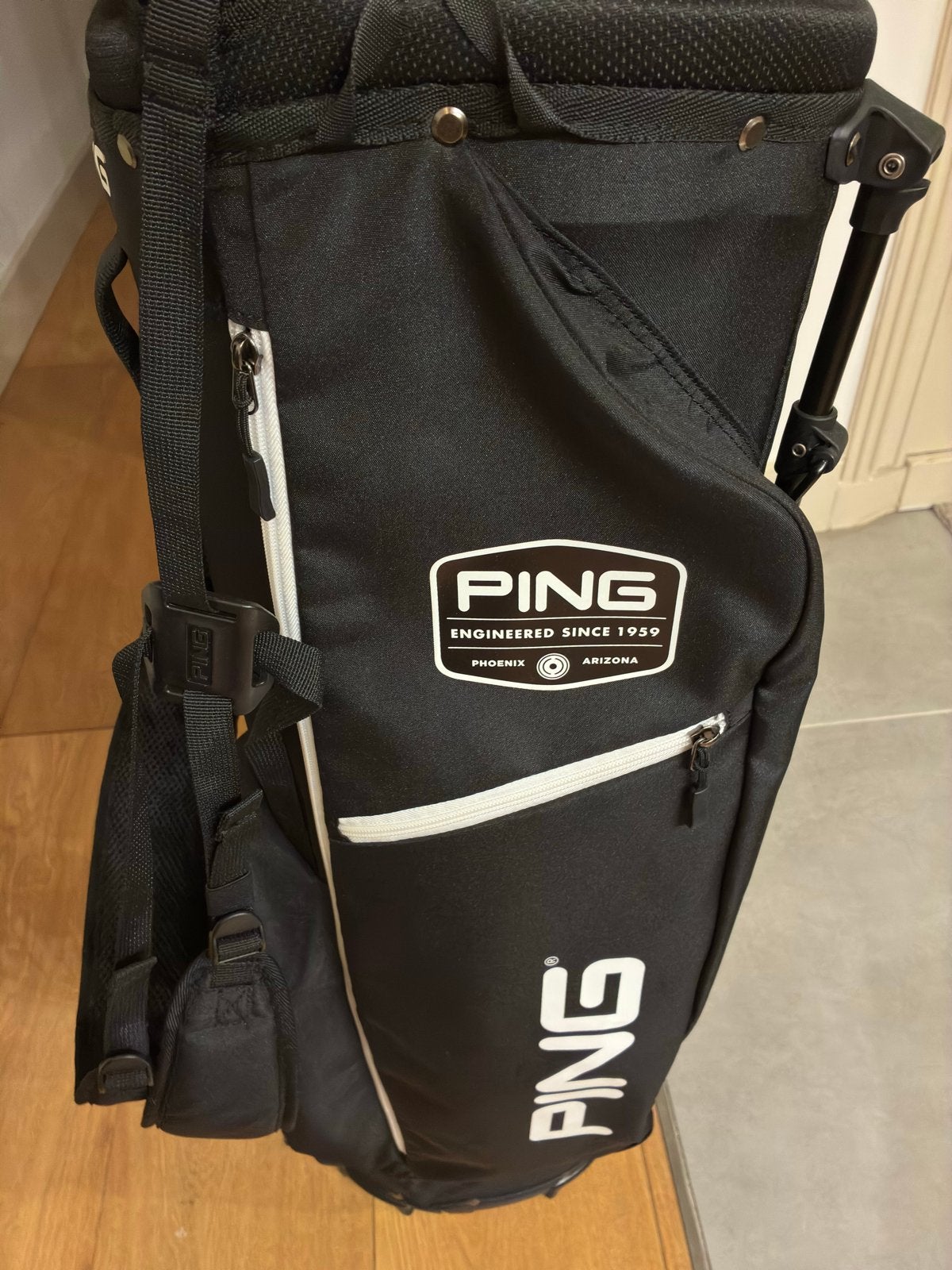 Nieuwe Ping golfbag (Japanse model) met rangefinder case, Sport en Fitness, Ophalen of Verzenden, Nieuw, Tas, Ping