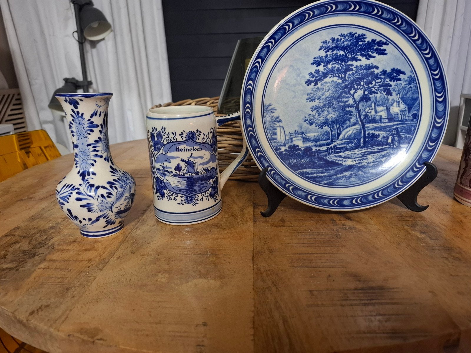 Delfts Blauw en Rood Delft Collectie, Ophalen