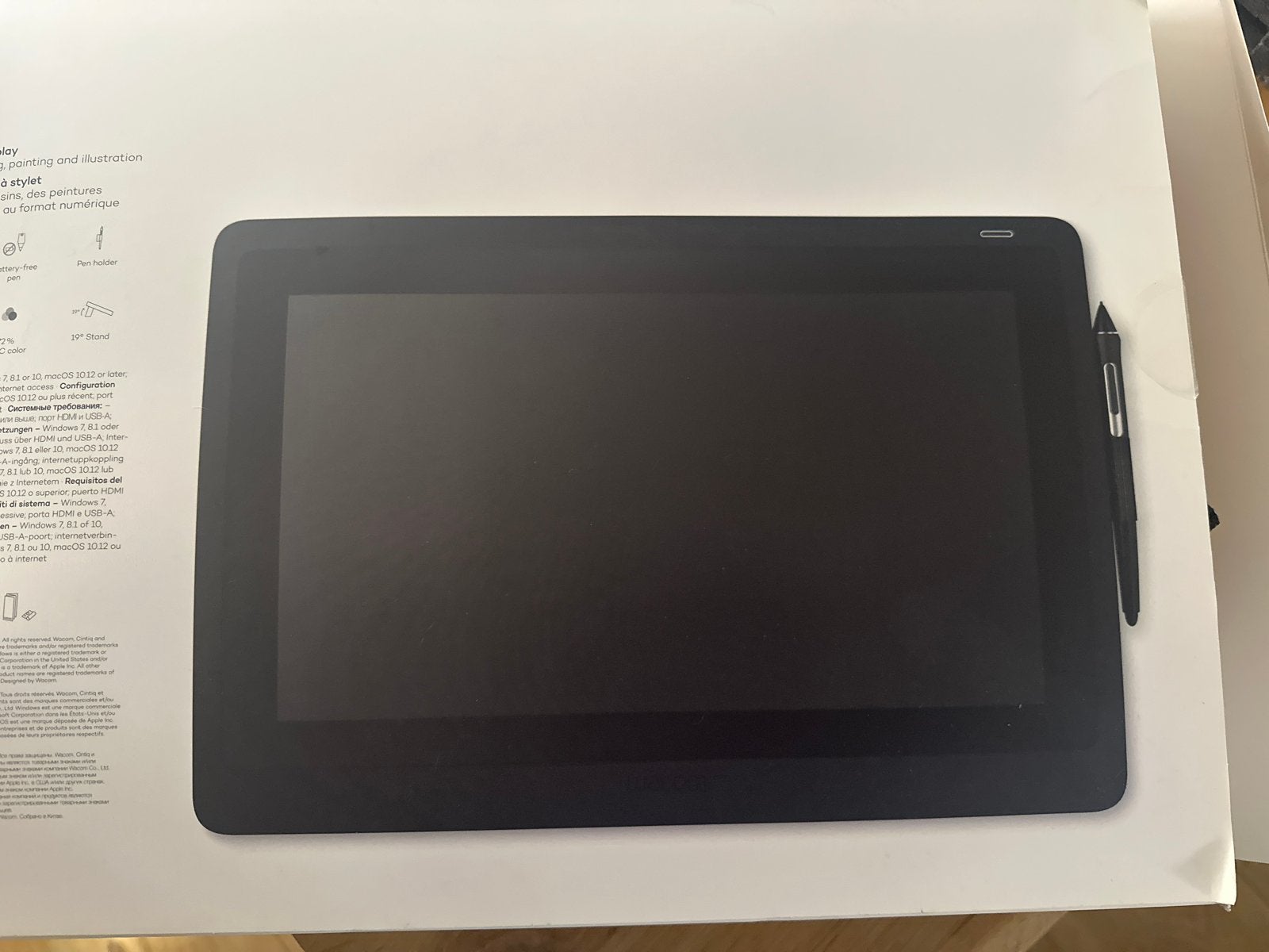 Wacom Cintiq 16 Creative Pen Display - NIEUW in verpakking, Computers en Software, Ophalen of Verzenden, Multi-touch, Zo goed als nieuw
