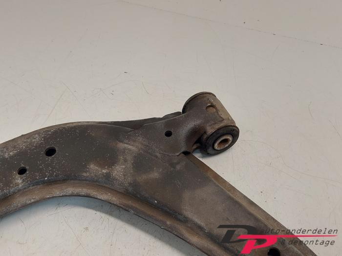 Draagarm links-voor van een Peugeot 306, Gebruikt, -, -, Ophalen of Verzenden