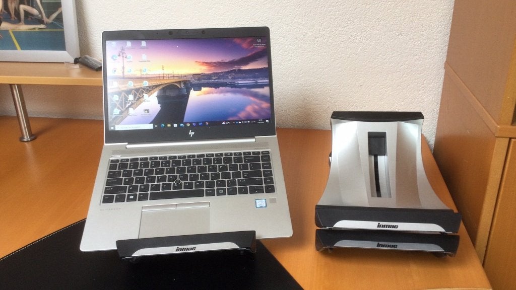 2x laptopstandaard, laptopsteun, Inmac 	  49   0, Ophalen of Verzenden, Zo goed als nieuw, Overige merken