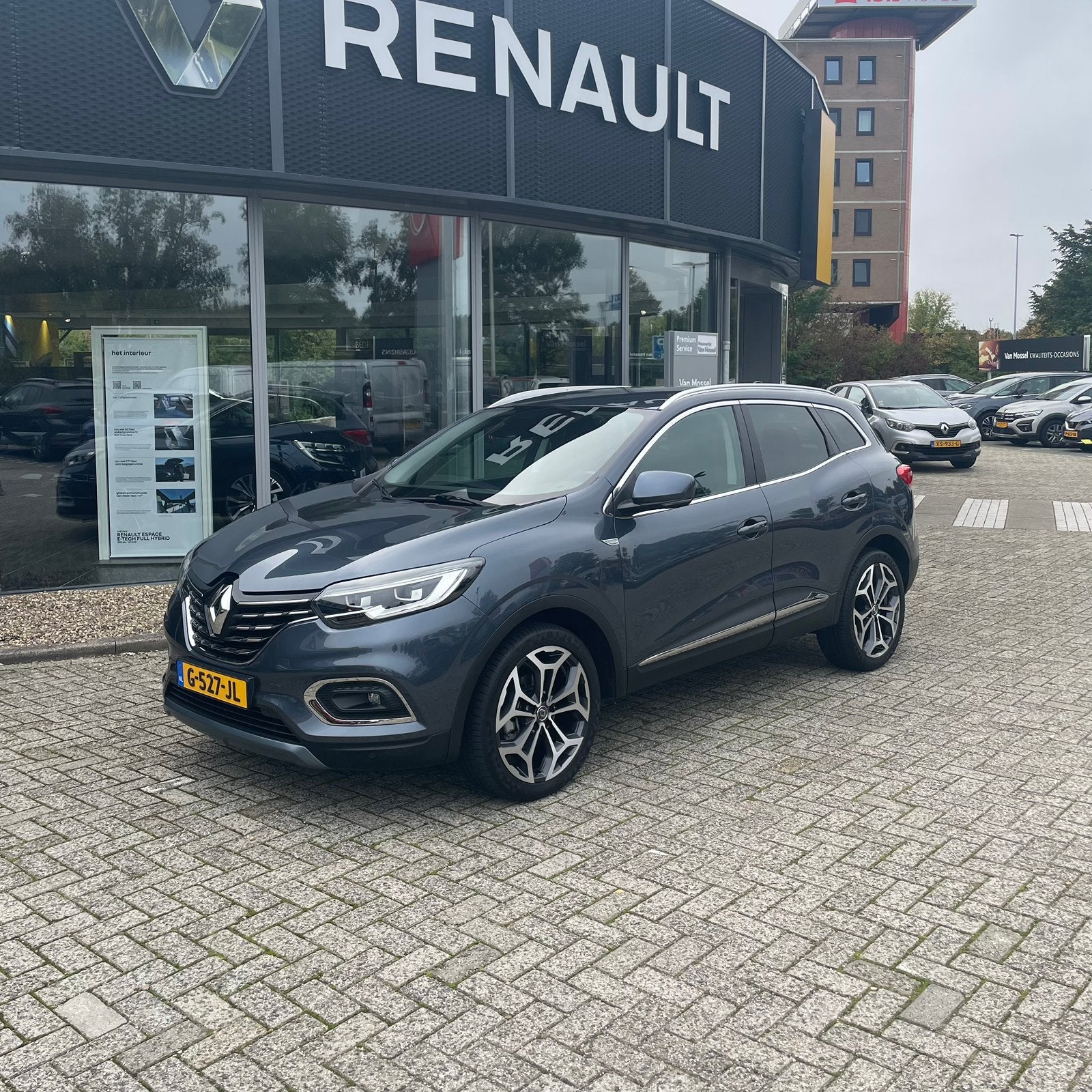 Renault Kadjar 1.3 TCe 160pk Intens EDC Automaat, Auto's, Kadjar, 15 km/l, Zwart, 4 cilinders