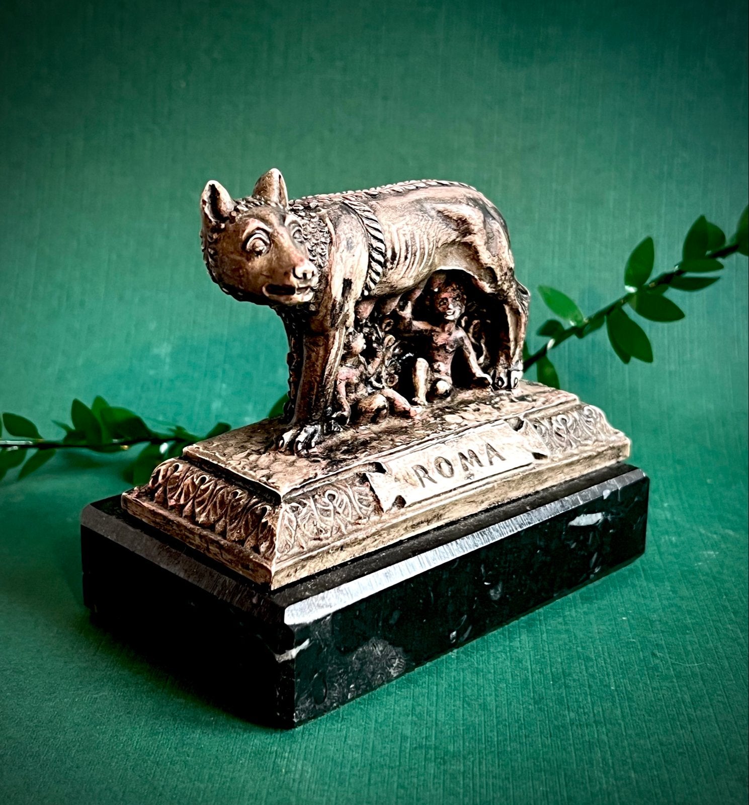 Vintage Romeinse Wolvin met Romulus en Remus Beeldje, Ophalen of Verzenden