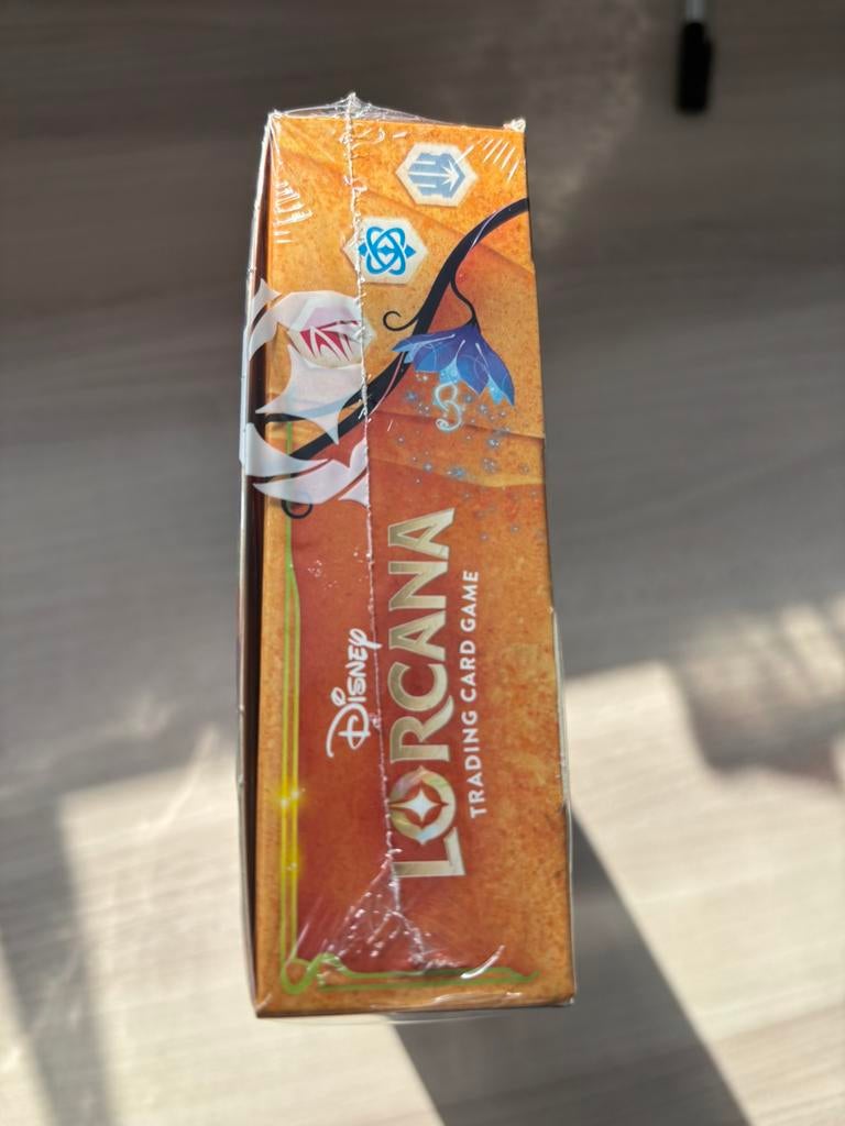 Disney Lorcana Wilds of the Unknown Boosterbox set 12 (24P), Ophalen of Verzenden, Nieuw