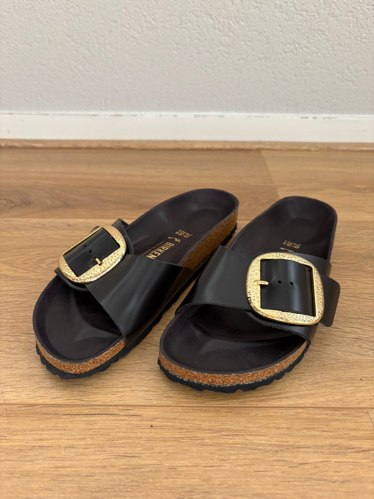 Supermooie nieuwe sandalen Birkenstock Madrid big buckle 39, Kleding | Dames, Zwart, Nieuw, Sandalen of Muiltjes, Ophalen of Verzenden