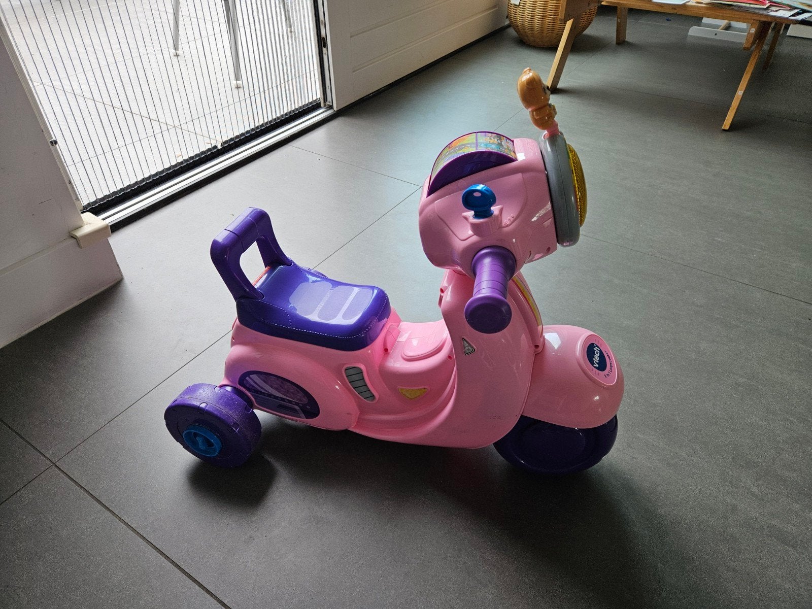 Loopscooter vtech, Kinderen en Baby's, Ophalen, Zo goed als nieuw, 6 maanden tot 2 jaar