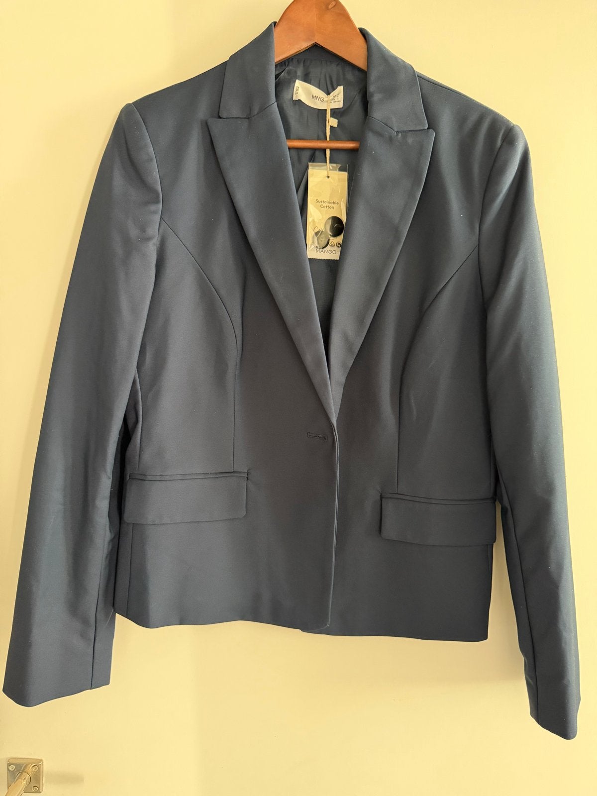 Nieuw damespak donkerblauw Mango - Blazer en pantalon, Kleding | Dames, Kostuum of Pak, Blauw, Maat 42/44 (L), Nieuw