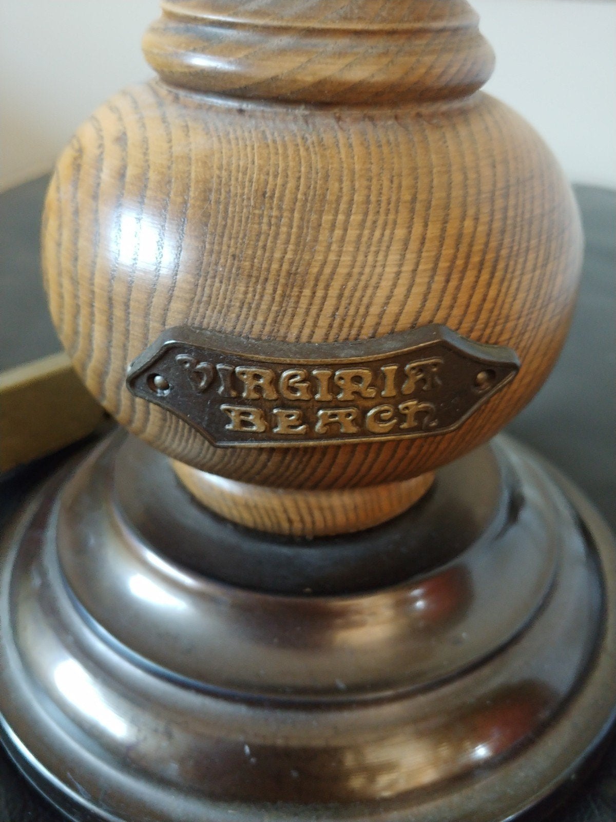 Vintage Virginia Beach Tafellamp - Hout en Metaal, Ophalen of Verzenden